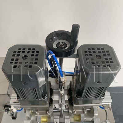 80W نیمه اتوماتیک اسپری بطری کف ماشین 220V / 50Hz ولتاژ